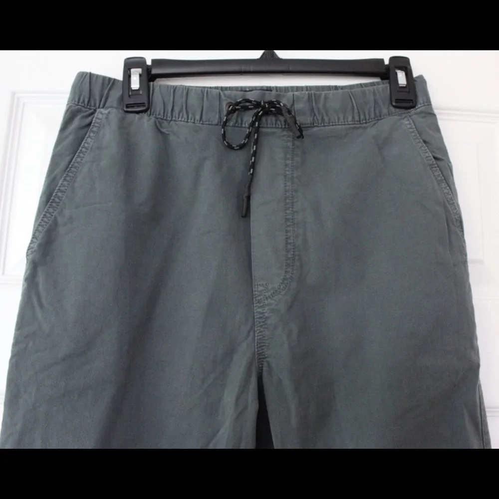 American Eagle | Extreme Flex Joggers Green Gray